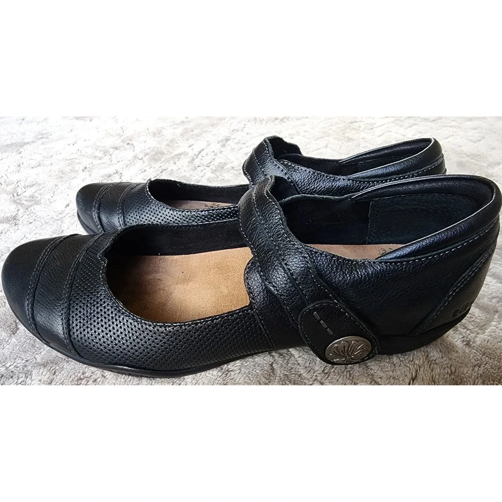 Taos Bravo Black Leather Mary Jane Flats Shoes Floral Button Womens 10